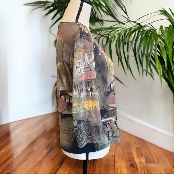 Jess & Jane Cafe Latte Window Graphic Top - Small - Made in USA - Picture 2 of 15